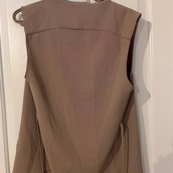 Zara Vest size small - Picture 2 of 3